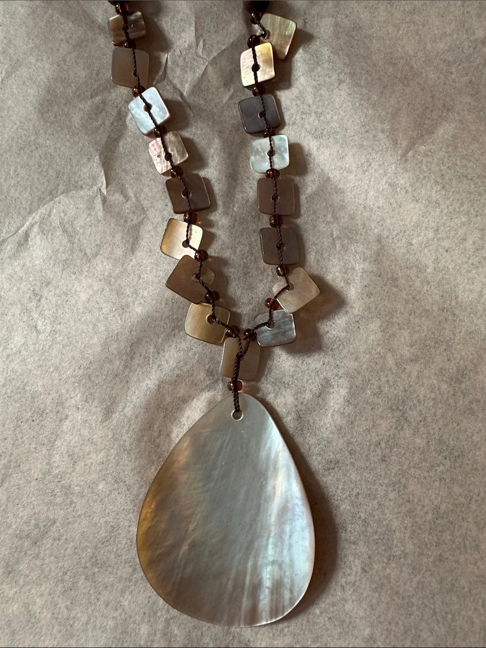 Natural Brown Shell Teardrop Pendant Necklace - Women Jewelry